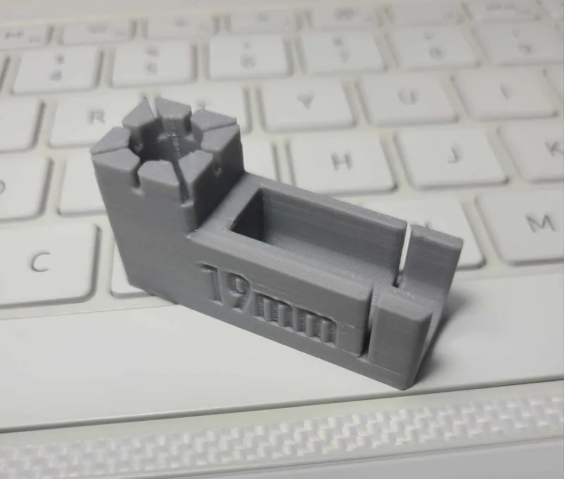 Cutter for Ultimate Nozzle Wiper - Remix for 3mm x 8mm tubing