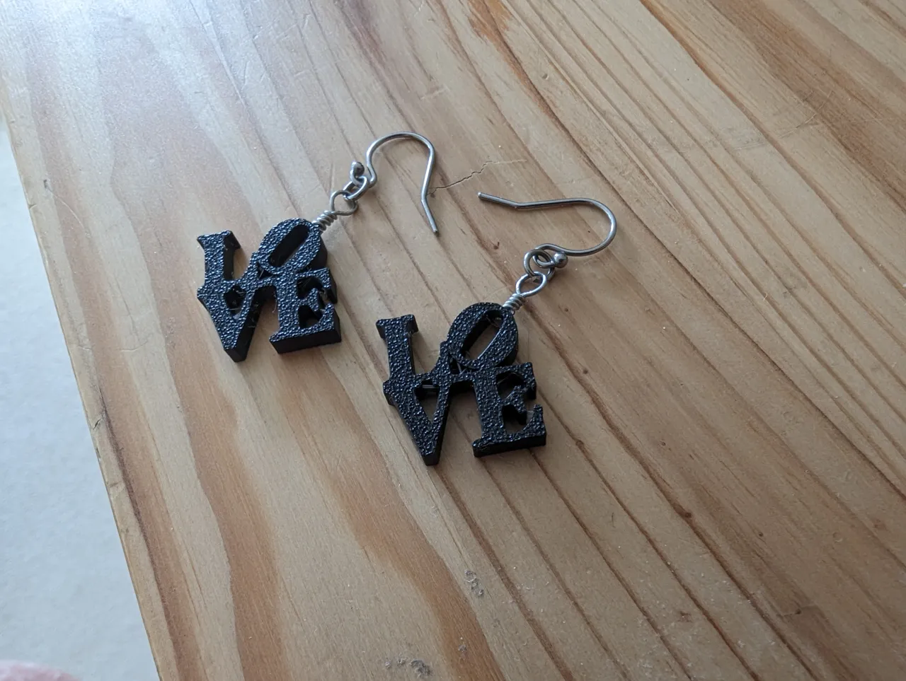 LOVE sculpture Earrings _LOVE Park view 2