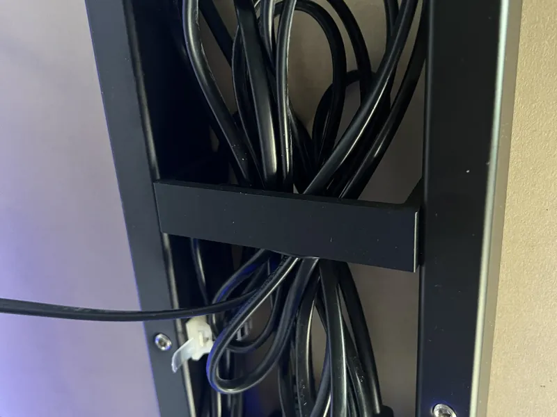 Cable holder for Ergotopia height-adjustable desk