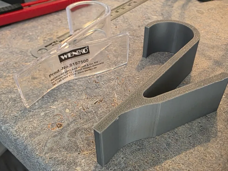 Towel hooks inspired by Wenko prod 8197500