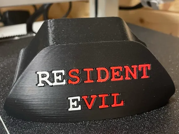 Resident Evil Xbox Controller Stand -Color Logo