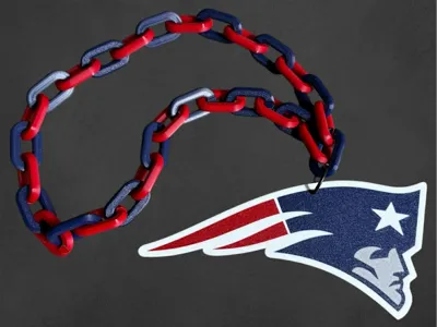 New England Patriots NFL Oversized Turnover Charm