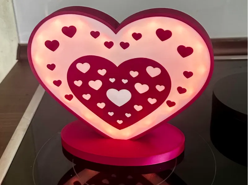 HeartGlow – Romantic LED Light