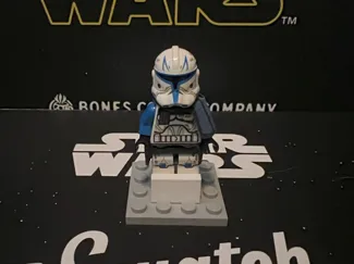 Minifigure Heel Protector