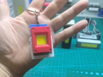 Flashlight Brothers Series: Keychain Flashlight (For outdoor maintenance, camping, portable, small and exquisite)