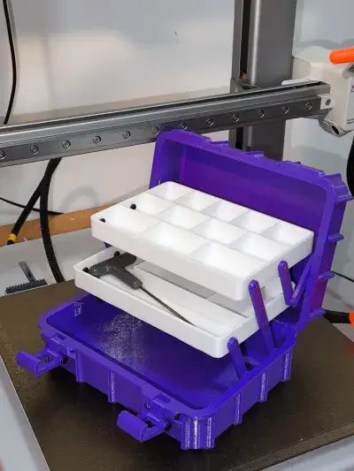 Miniatura 4 do modelo 3D 折叠工具箱