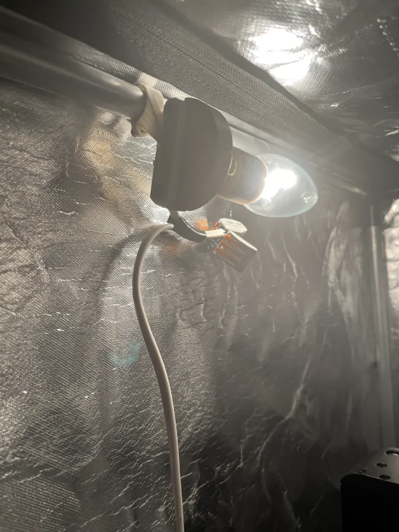 Light clip for Creality enclosure + light mount