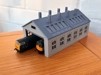 N Scale Twin Track Model Railway Engine Shed