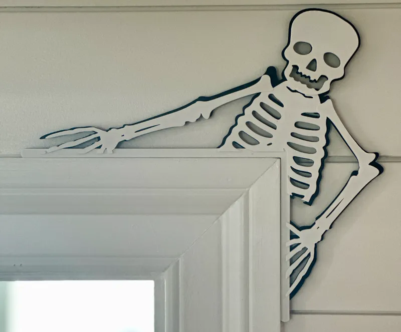 Skeleton - Halloween Door Corner Decor