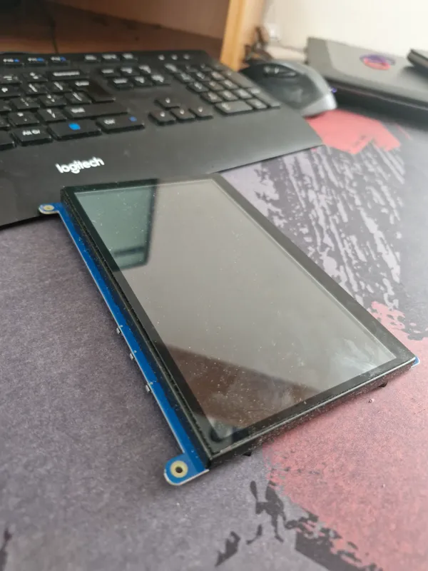 Boîtier pour écran tactile Raspberry Pi 7 pouces
