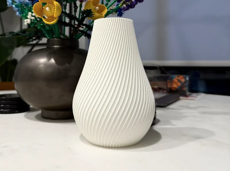 Modern Minimal Spiral Vase