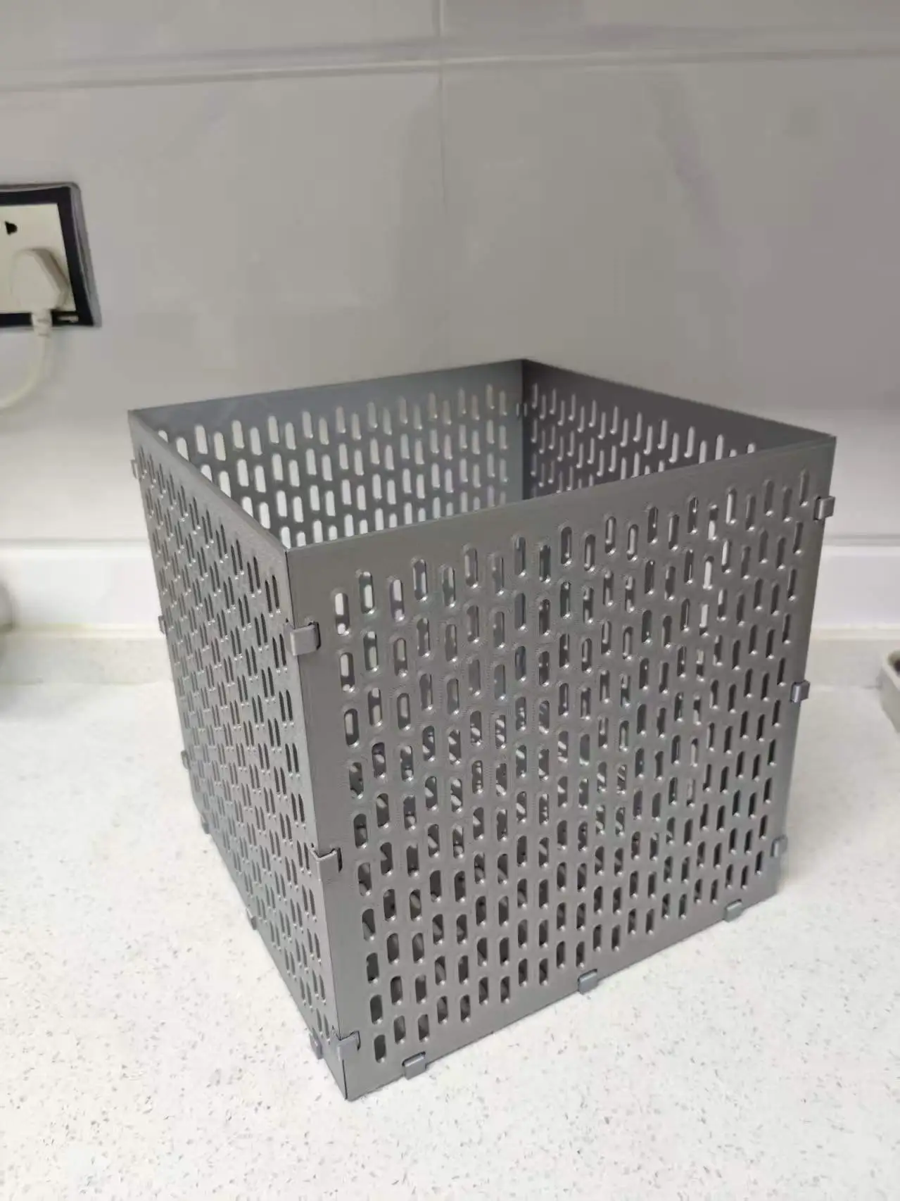 Miniatura 12 do modelo 3D 超大 超坚固 超容易打印 收纳盒