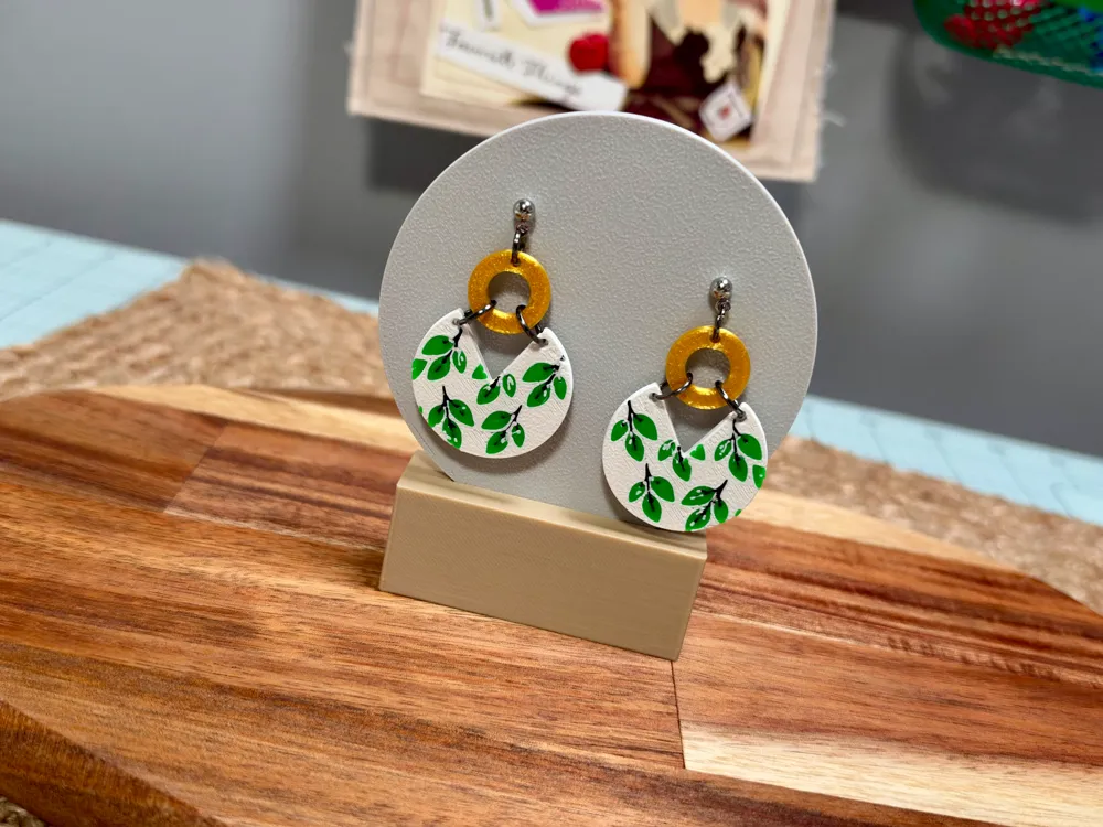 Abstract Leaves Drop Earrings - Free 3D Print Model - MakerWorld