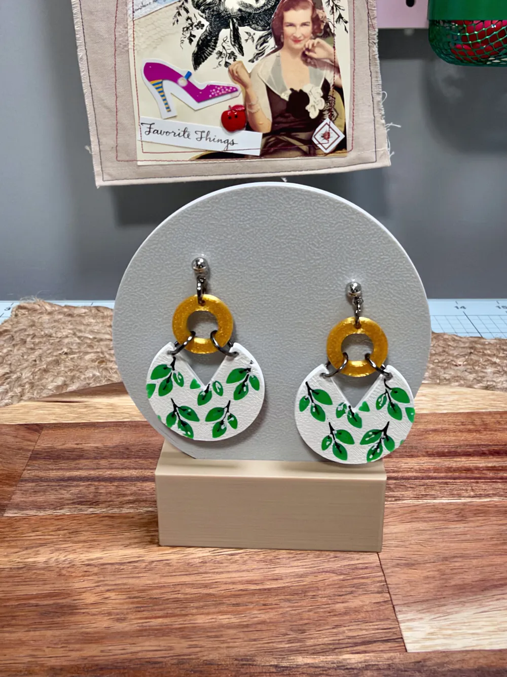 Abstract Leaves Drop Earrings - Free 3D Print Model - MakerWorld