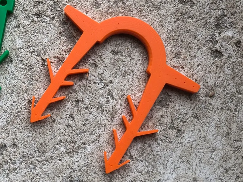 Floor heating tube tacker / holder / anchor