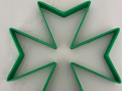 Maltese Cross Fagolli Easter Cutter