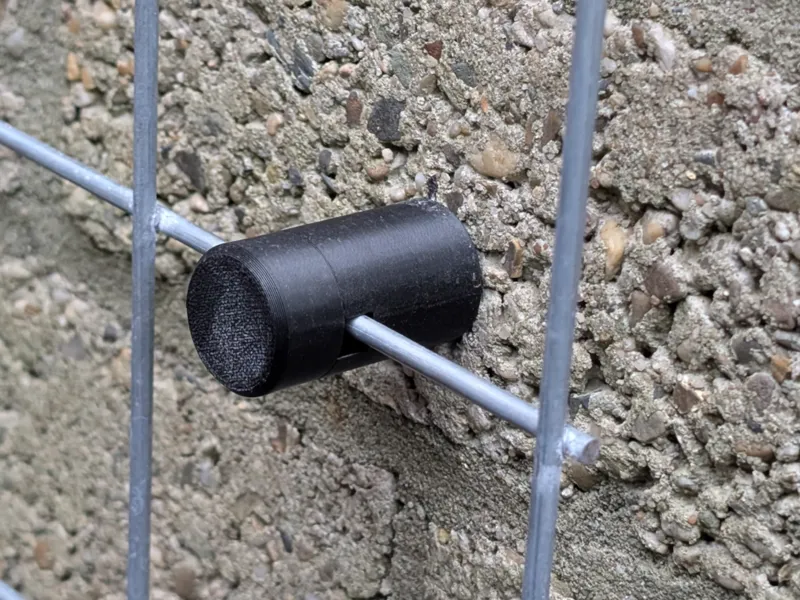 Round Spacer for Wire Mesh Panels - Trellis