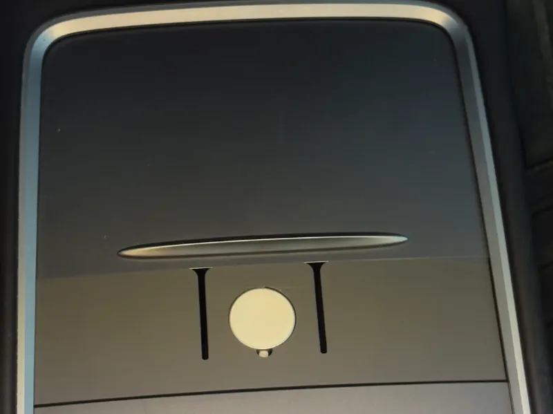 Tesla Watch Charging Console