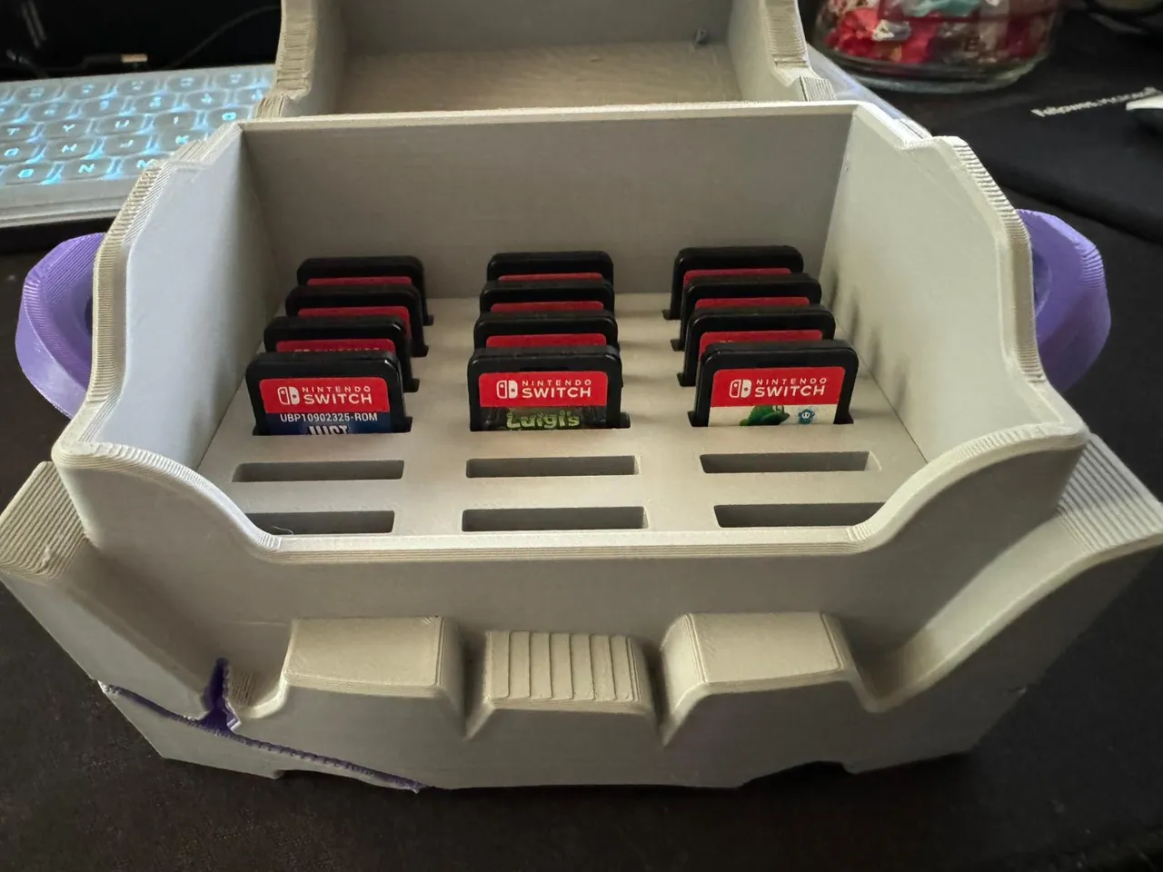 Zelda - Bokoblin Chest with Switch game holder view 3