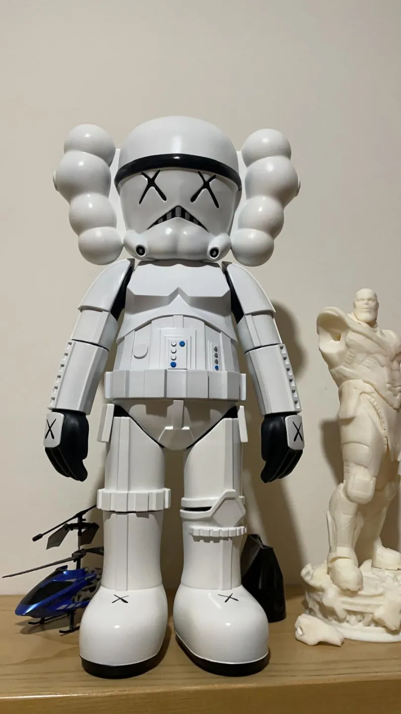 Kaws Stormtrooper Star Wars view 3