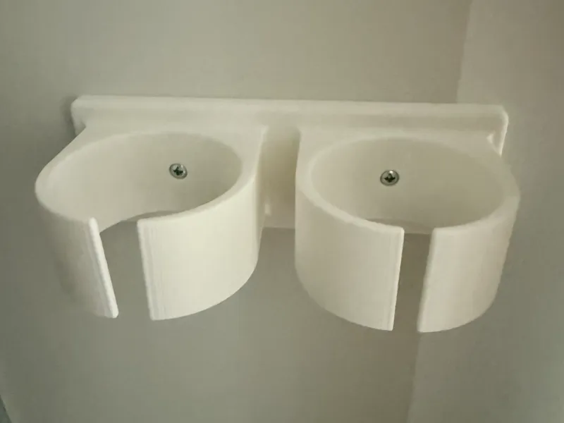 Wall-Mountable Playmat Holder