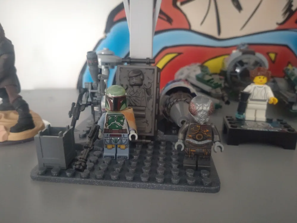 Stand for Brick Models with custom base plate by Seb MakerWorld ...