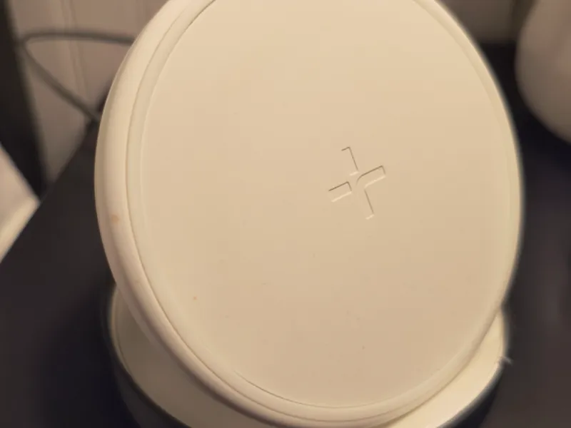 Tylt QICRSTW-T wireless charger light cover
