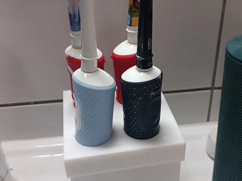 Oral-B Electric Toothbrush Holder (4 Slots)