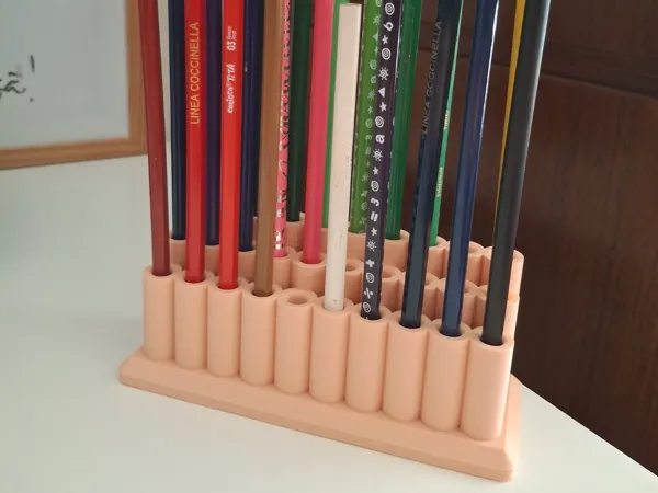 Organiseur de crayons de couleur