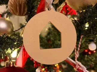 Christmas tree - Round bauble with home