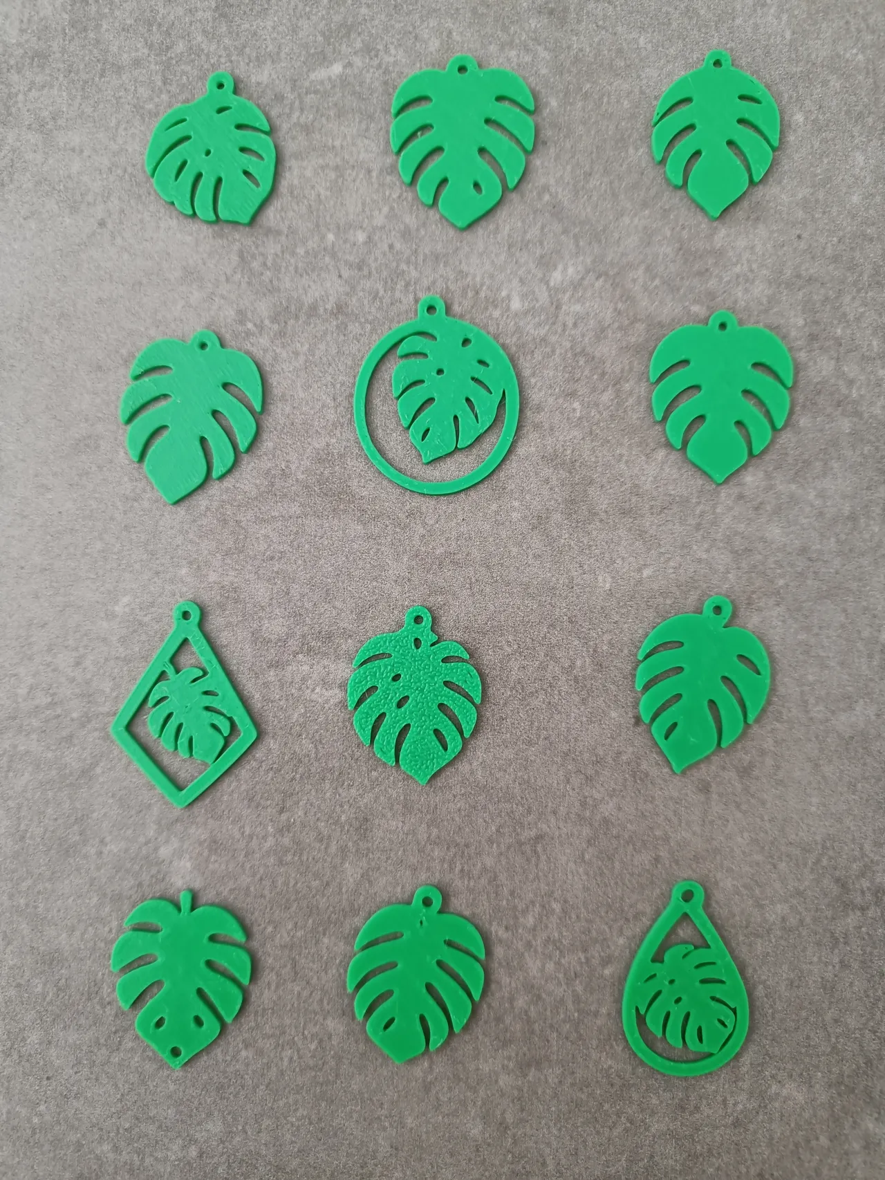 12 Monstera earrings set view 2