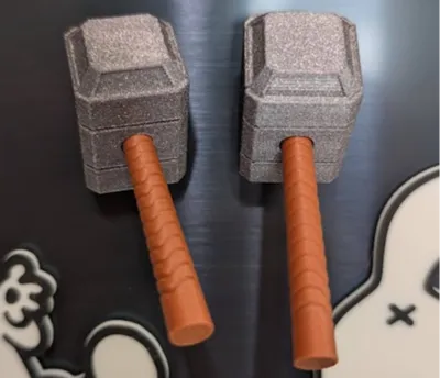 Mjolnir Magnet
