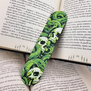 Accesorio de lectura: Gothic skull Serpent Bookmark Book Decor & Reading — vista de referencia 3