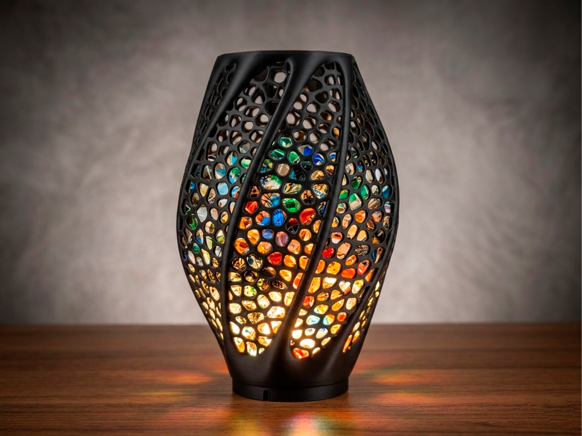 Voronoi "Poops" Lamp