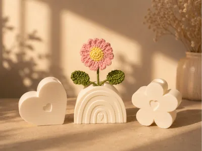 Minimalist flower vase