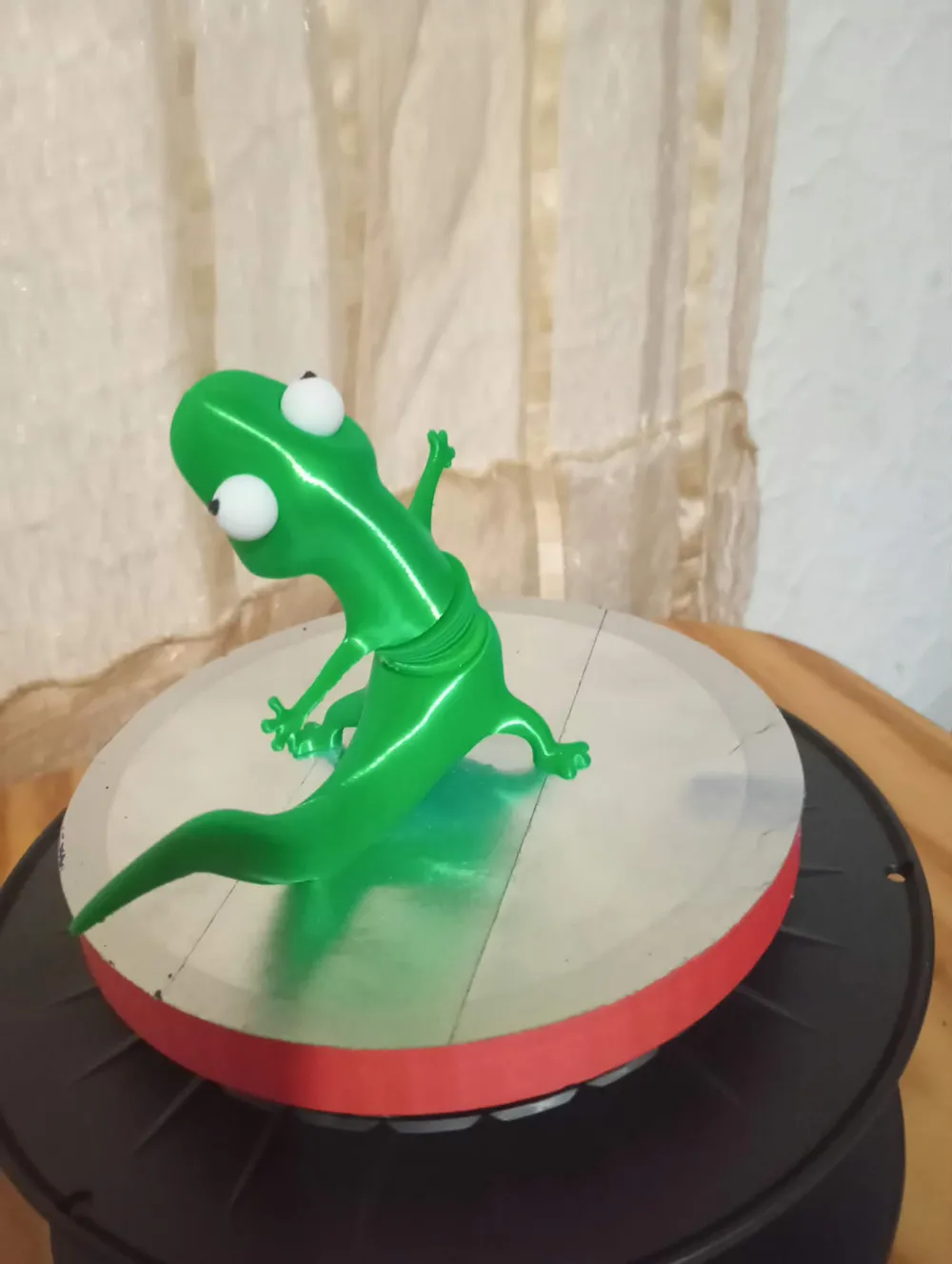 Photo Modale Lagarto Divertido - Free 3D Print Model - MakerWorld