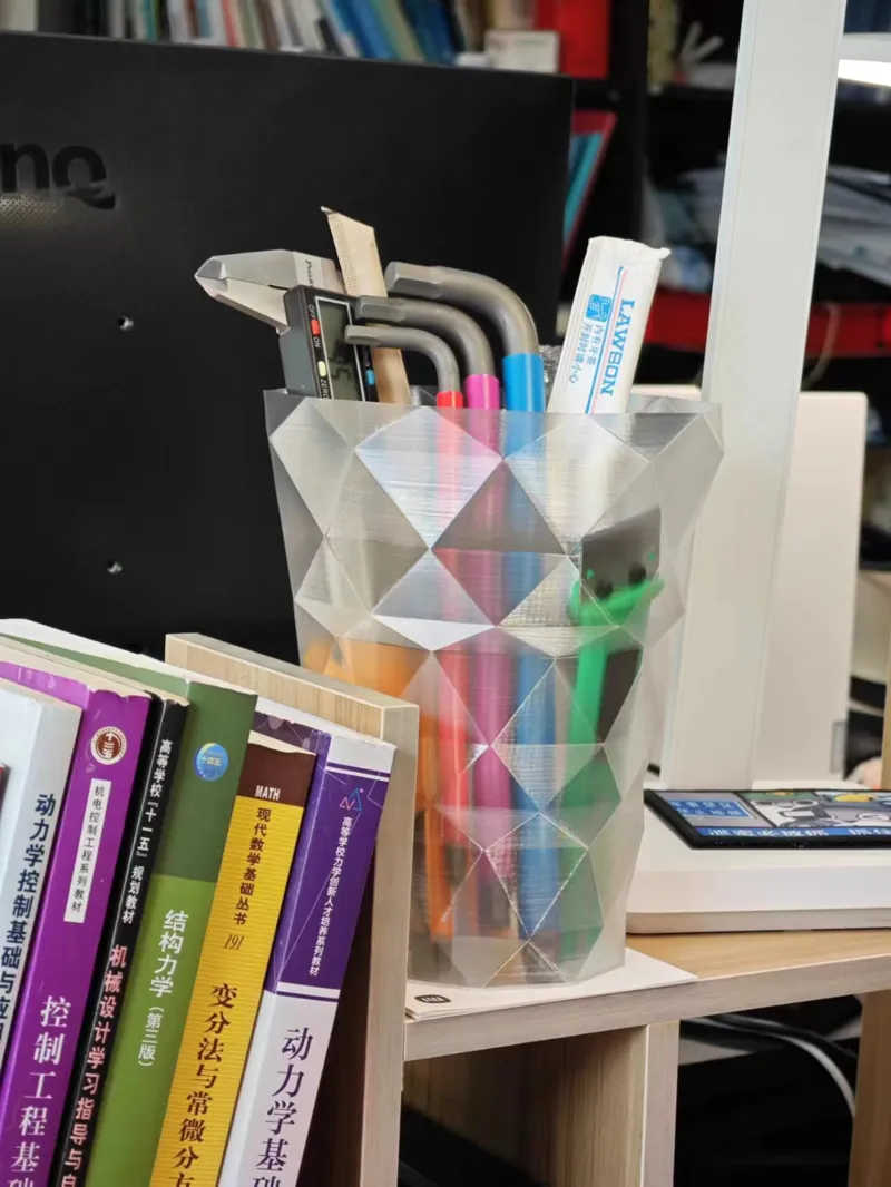 transparent_desktop_ container(透明桌面容器)