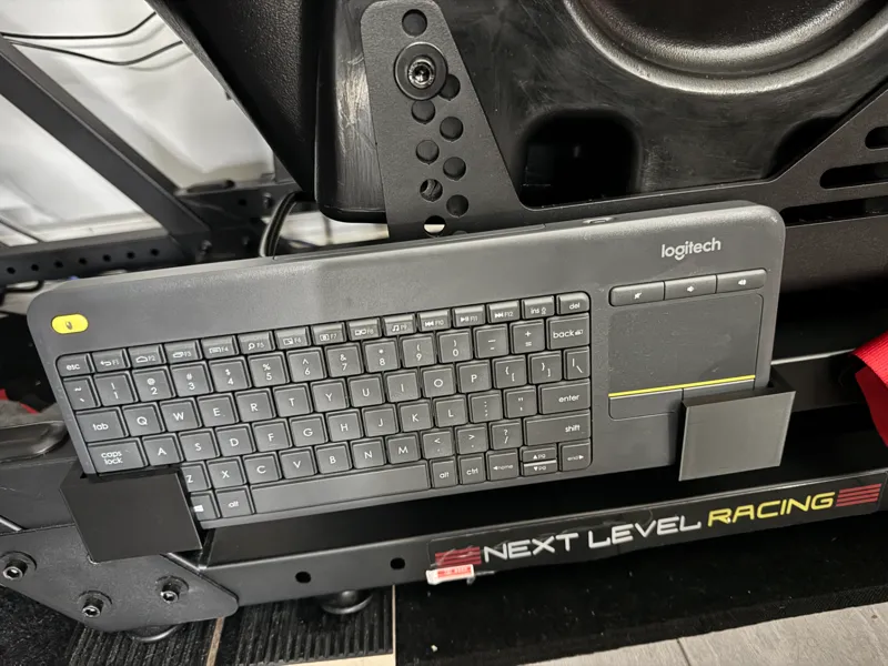 NLR GTTrack K400 Keyboard Holder
