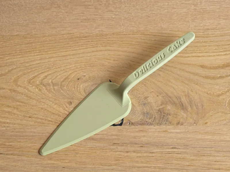 Cakeslicer - Cakeserver  -  with Embossed Letters