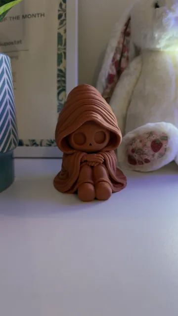 Estante o repisa: Cute Grim Reaper Thinker Spooky Halloween 3D Print — vista de referencia 5