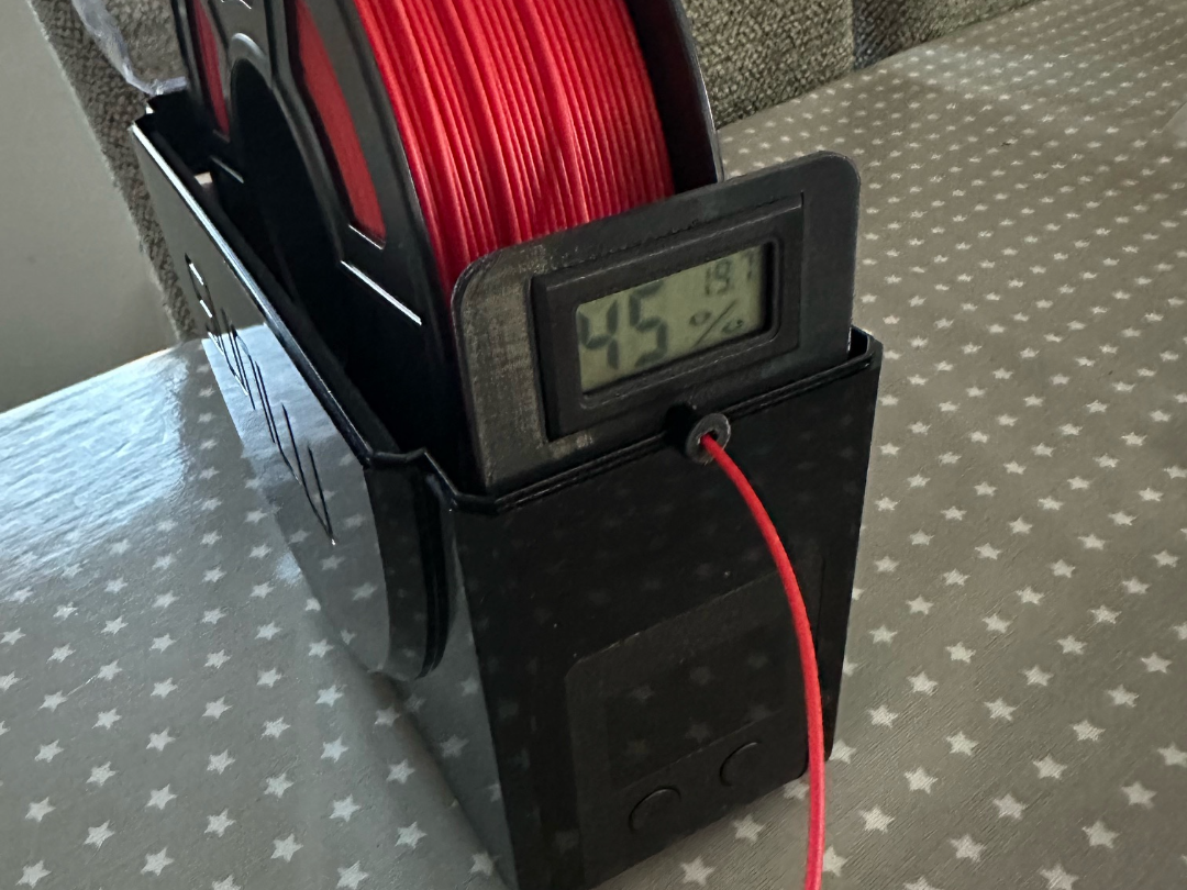 Sunlu S1 hygrometer holder with filament hole