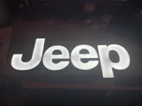 Enseigne lumineuse Jeep — photo 1