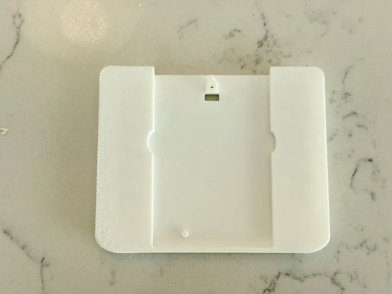 TRMNL Wall Mount with Recessed 3M Command Strips