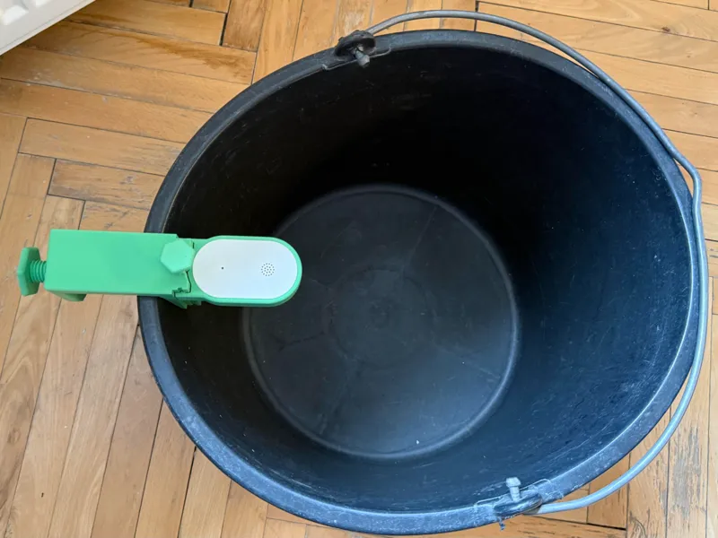 Ikea Klippbok holder