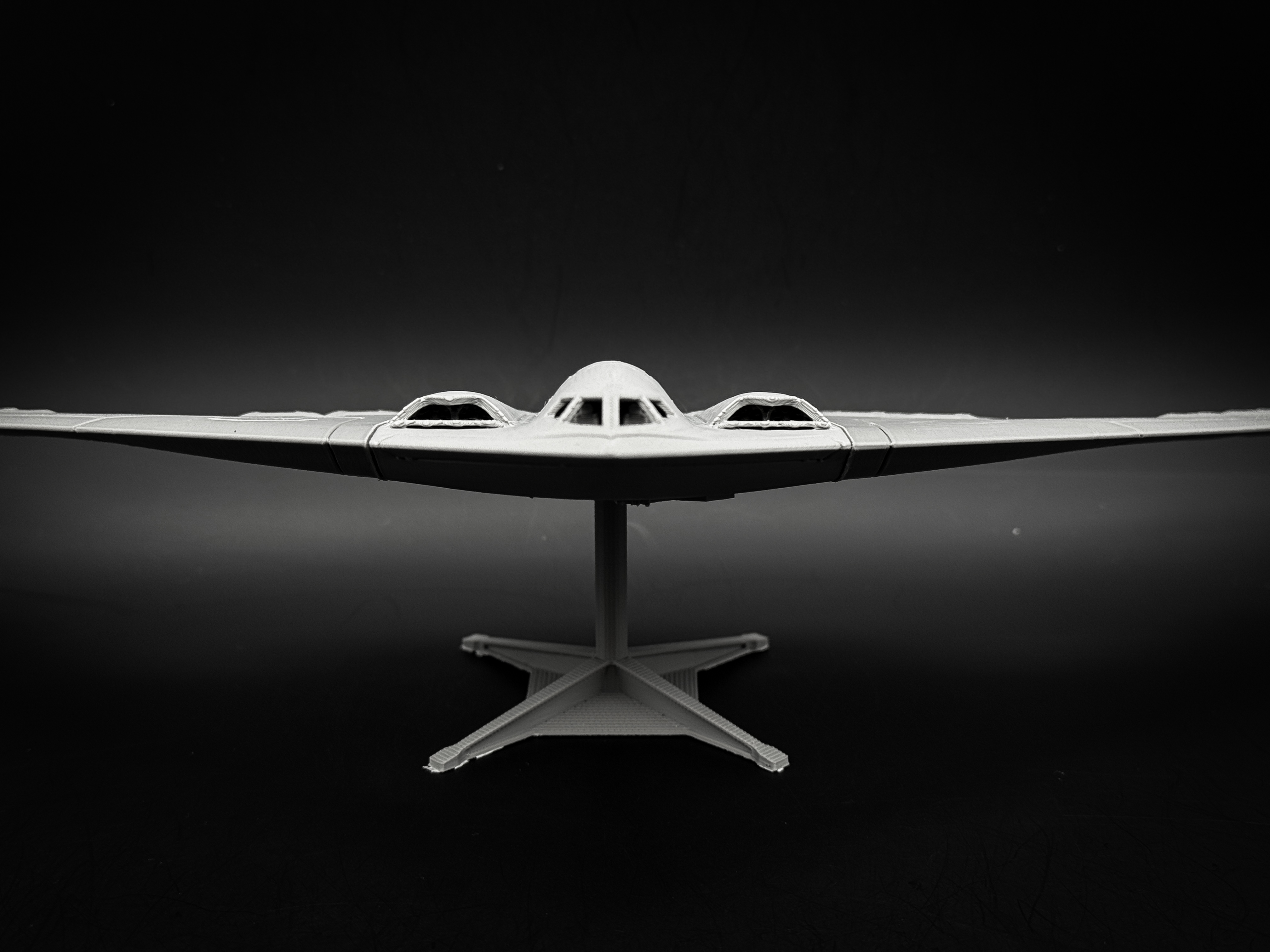 3Dプリント B-2（スピリット）ステルス爆撃機 - 無料3Dモデル -MakerWorld