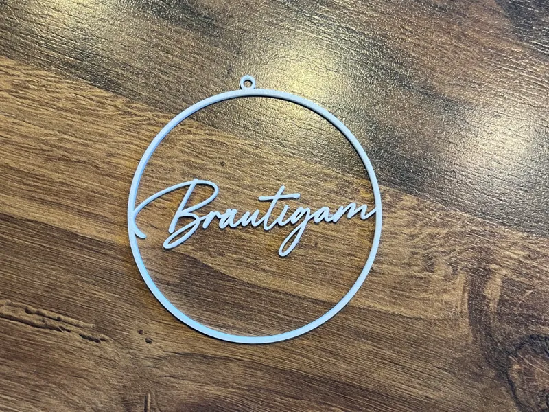 Ring mit Text Bräutigam z.B: als Deko