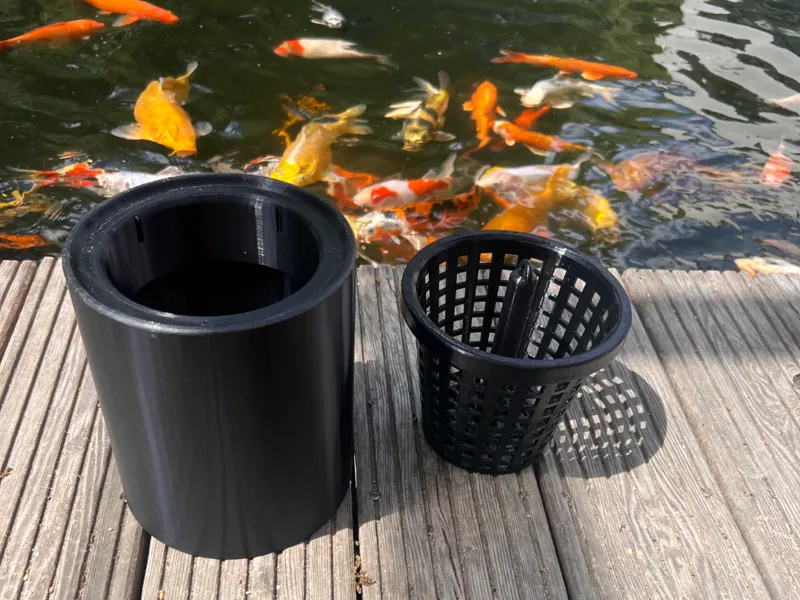 Skimmer float and basket