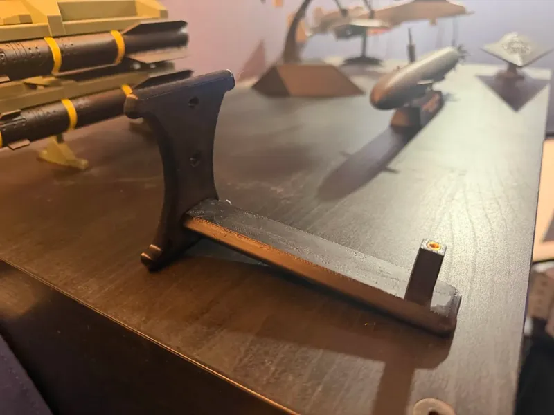 Model Wall Display System
