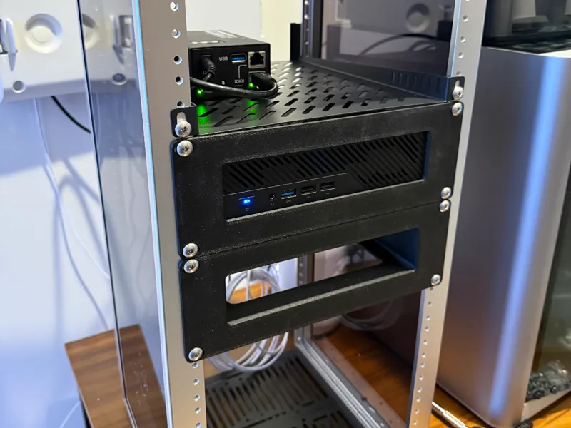 Minisforum MS-01 / MS-A2 10in Rack 2U Holder