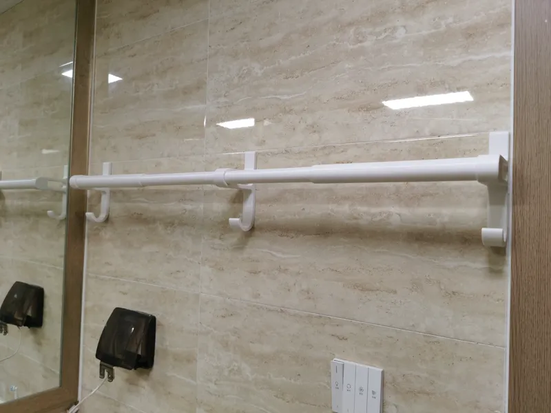可调节毛巾杆 Adjustable towel hanger